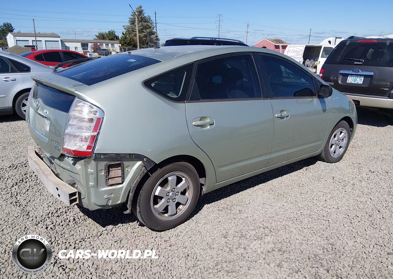 2006 Toyota Prius VIN:JTDKB20UX67520126 - 4