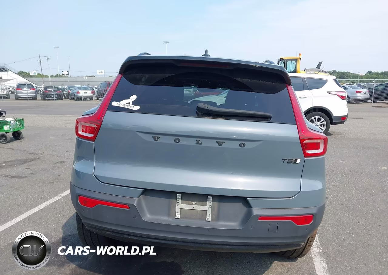 2021 Volvo Xc40 T5 R-Design VIN:YV4162UM4M2426129 - 16