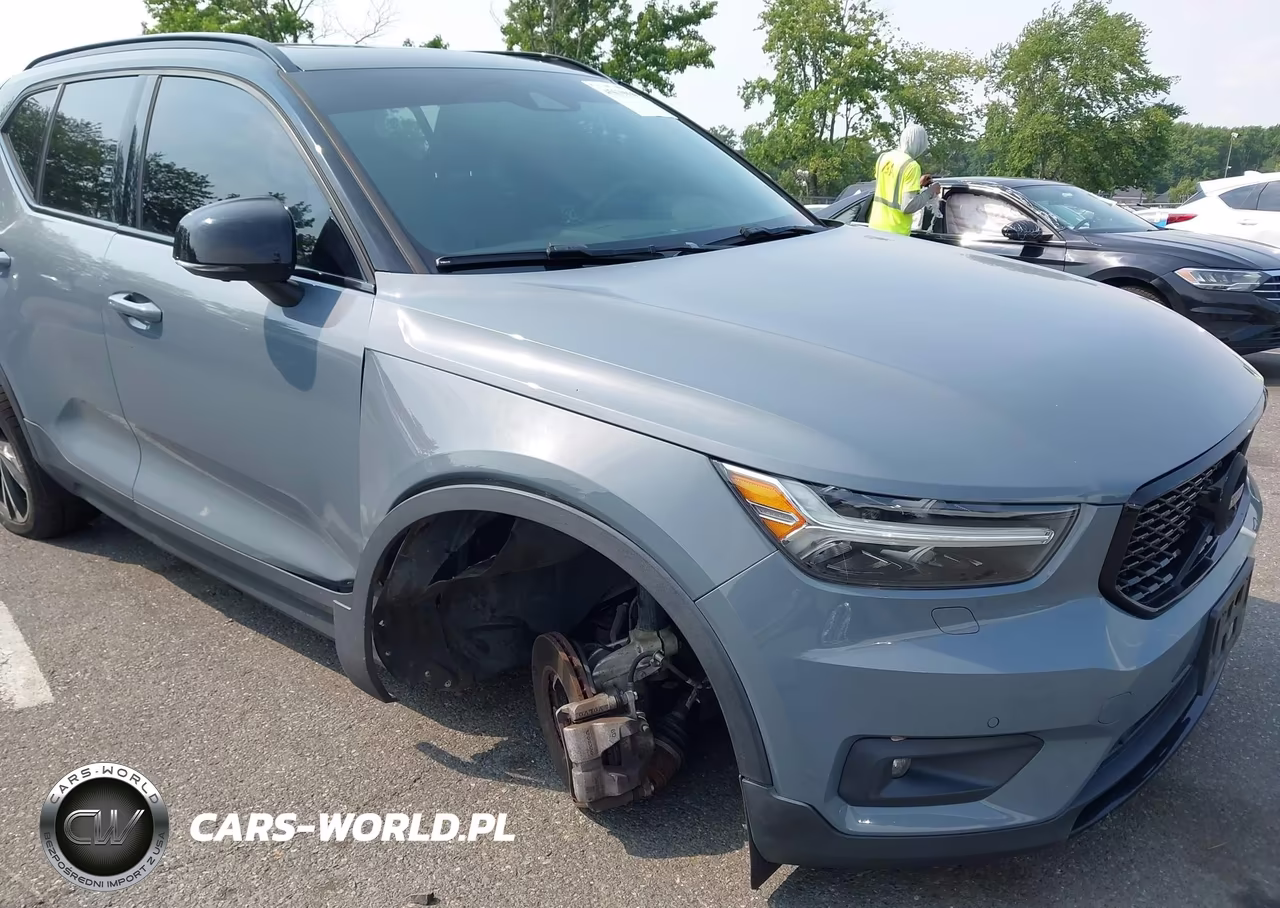 2021 Volvo Xc40 T5 R-Design VIN:YV4162UM4M2426129 - 6