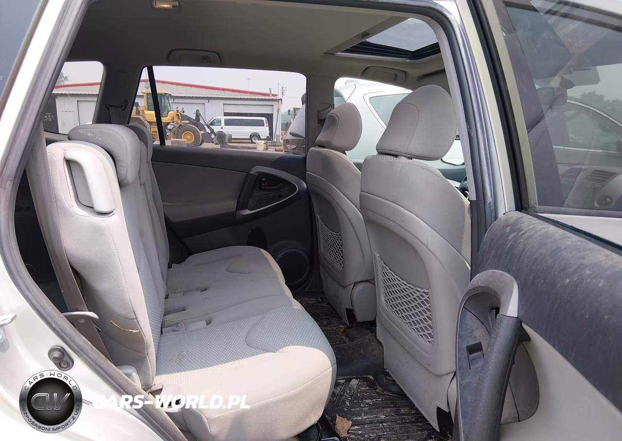2007 Toyota Rav4 Limited VIN:JTMBD31V975096426 - 8