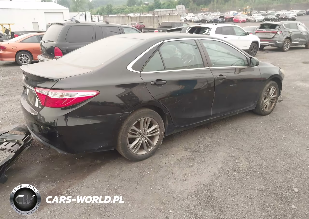 2016 Toyota Camry Se VIN:4T1BF1FK8GU234245 - 4