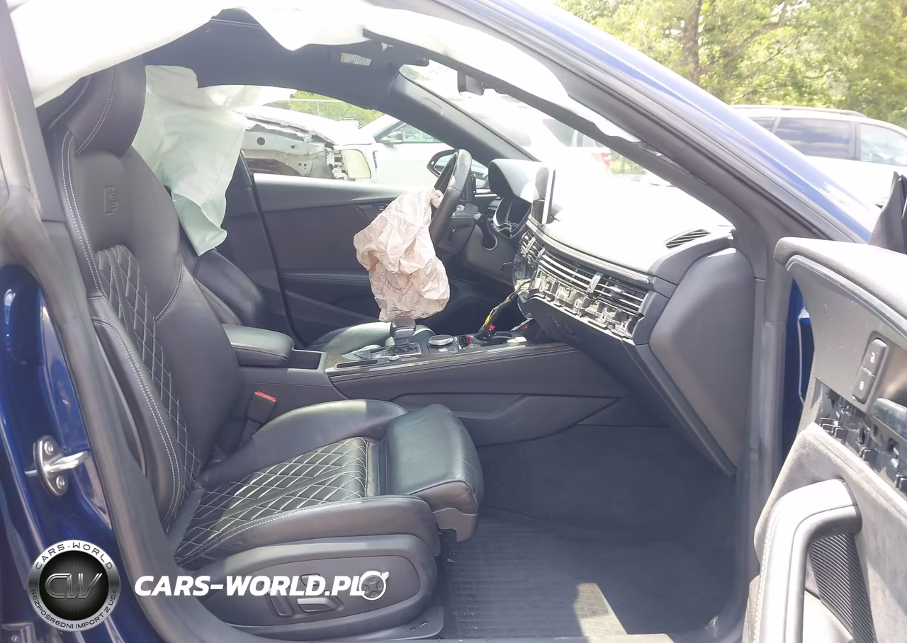 2019 Audi S5 3.0T Premium VIN:WAUC4CF51KA008639 - 5