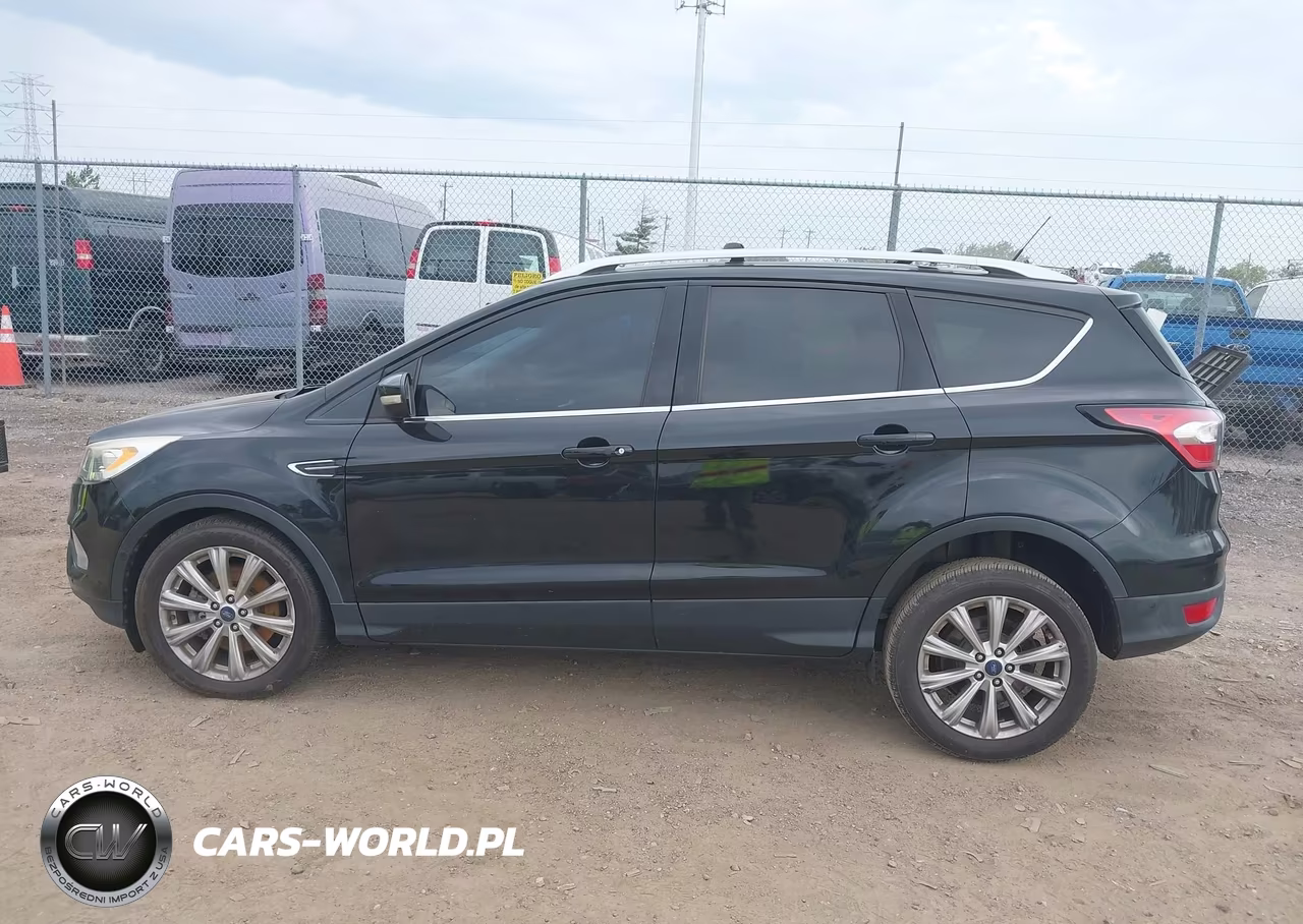 2018 Ford Escape Titanium VIN:1FMCU9J97JUB30771 - 14