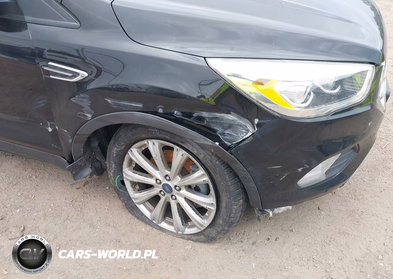 2018 Ford Escape Titanium VIN:1FMCU9J97JUB30771 - 6
