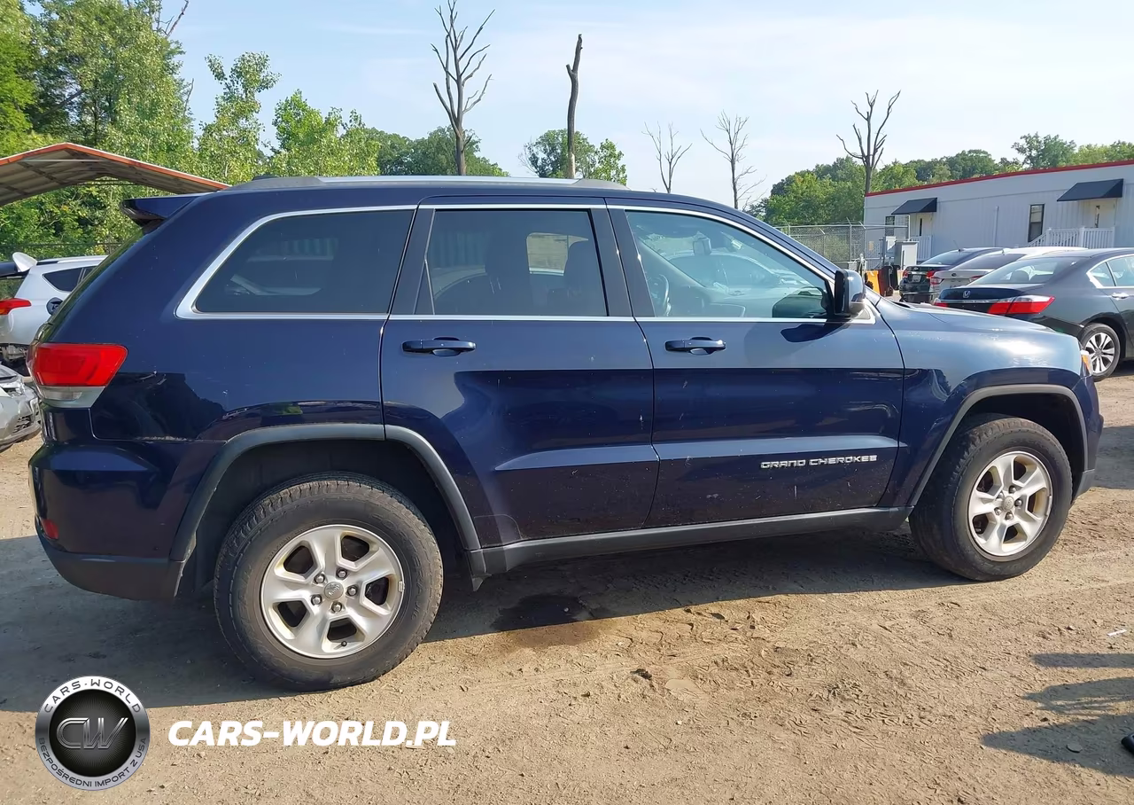2014 Jeep Grand Cherokee Laredo VIN:1C4RJFAG1EC242241 - 13