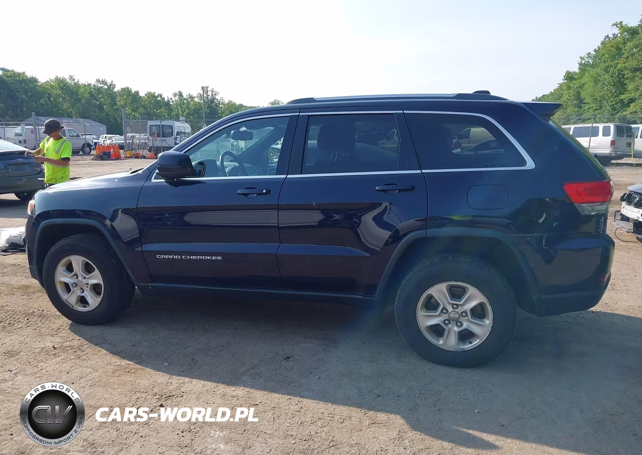2014 Jeep Grand Cherokee Laredo VIN:1C4RJFAG1EC242241 - 14