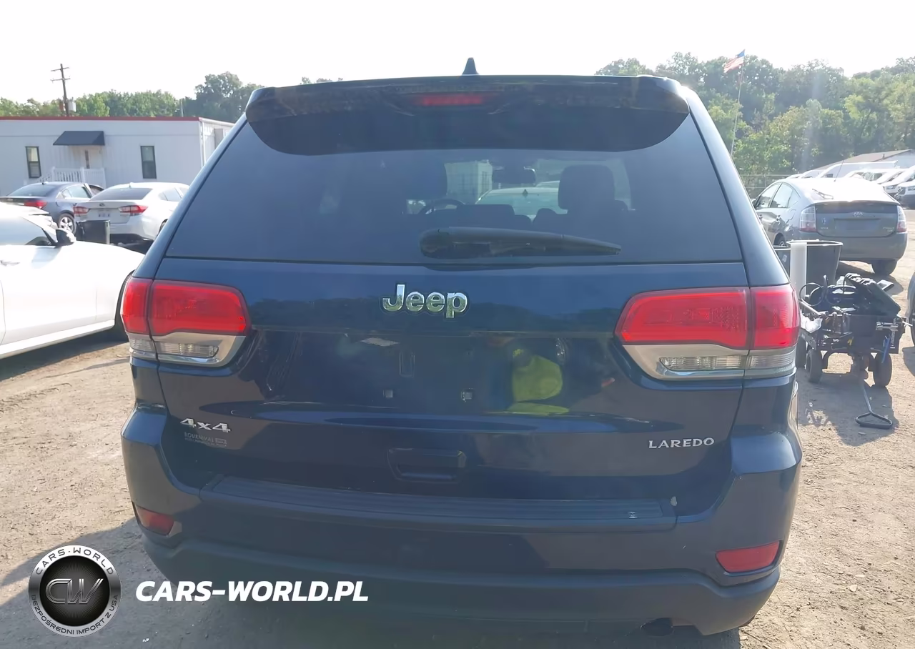 2014 Jeep Grand Cherokee Laredo VIN:1C4RJFAG1EC242241 - 16