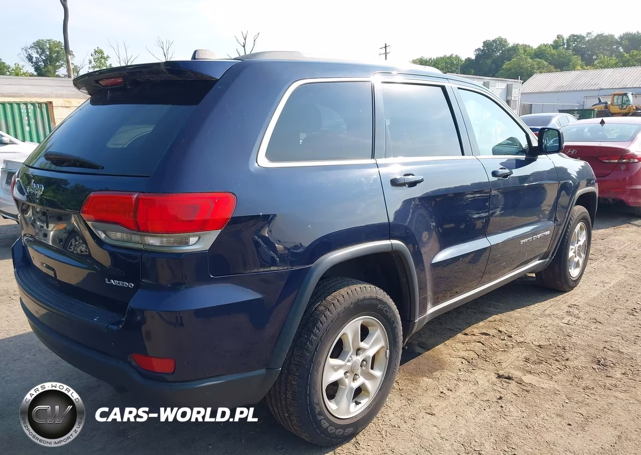 2014 Jeep Grand Cherokee Laredo VIN:1C4RJFAG1EC242241 - 4