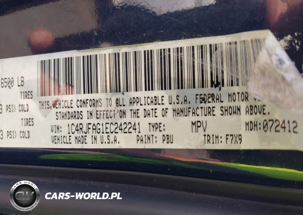 2014 Jeep Grand Cherokee Laredo VIN:1C4RJFAG1EC242241 - 9