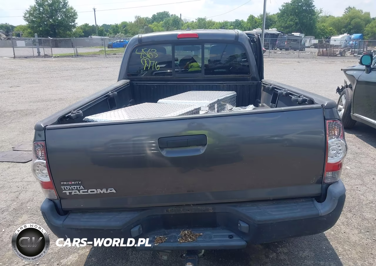 2010 Toyota Tacoma VIN:5TETX4CNXAZ718387 - 16