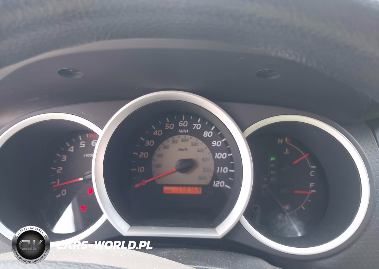 2010 Toyota Tacoma VIN:5TETX4CNXAZ718387 - 7