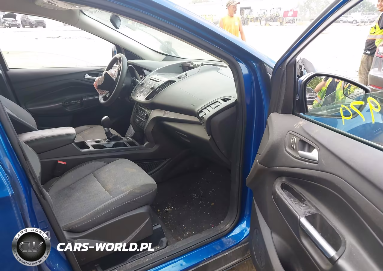 2017 Ford Escape Se VIN:1FMCU0GD1HUA10840 - 5
