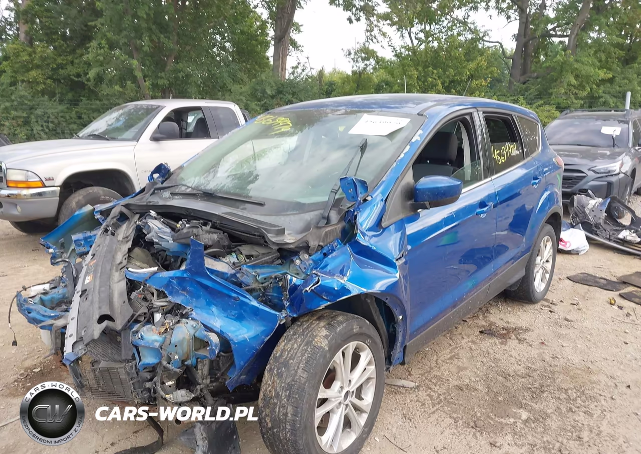 2017 Ford Escape Se VIN:1FMCU0GD1HUA10840 - 6