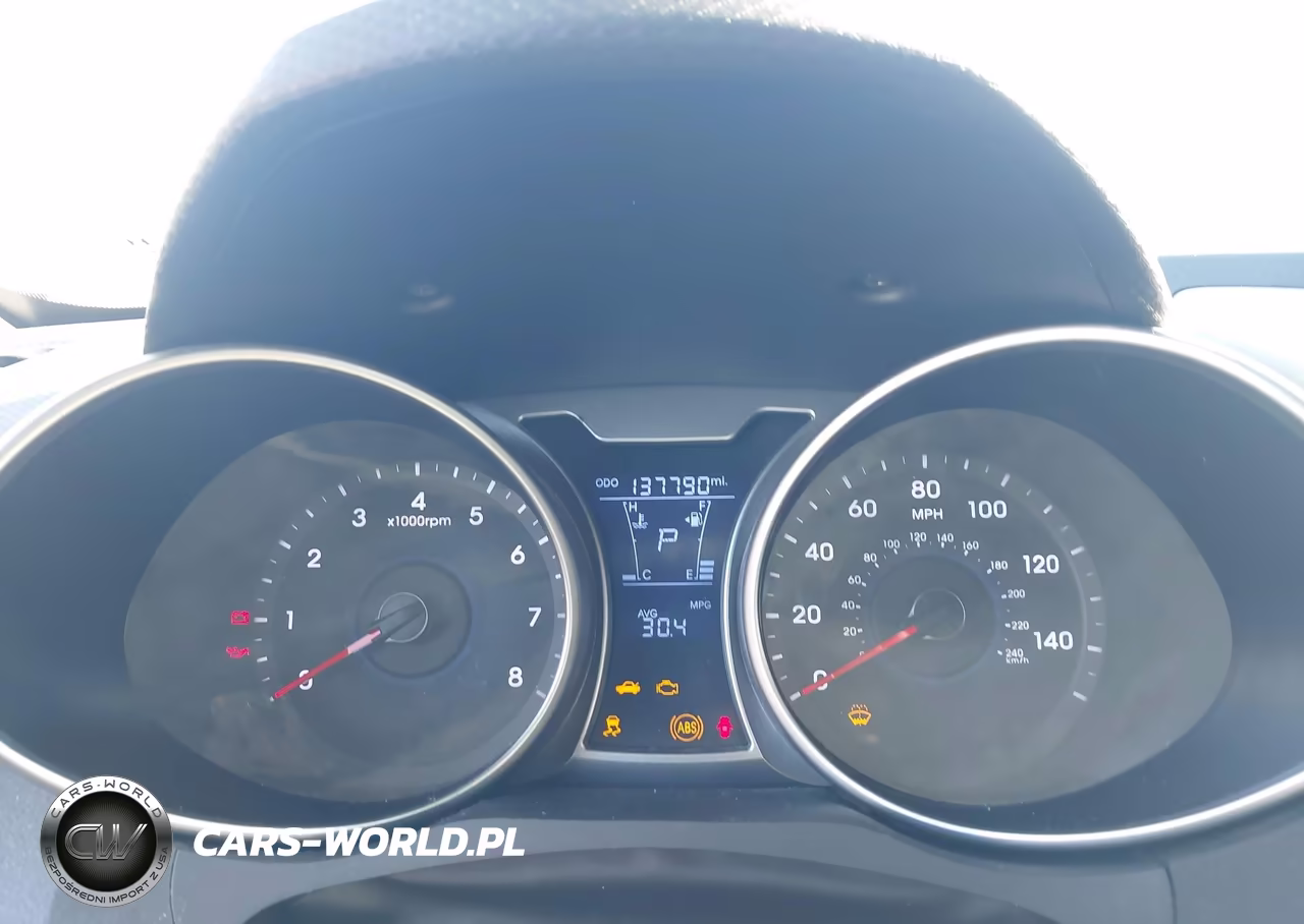 2015 Hyundai Veloster VIN:KMHTC6ADXFU230912 - 7