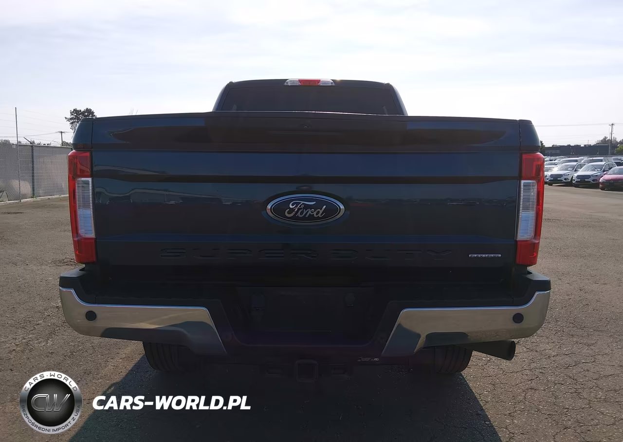 2018 Ford F-250 Xl VIN:1FT7W2B66JEC48719 - 16