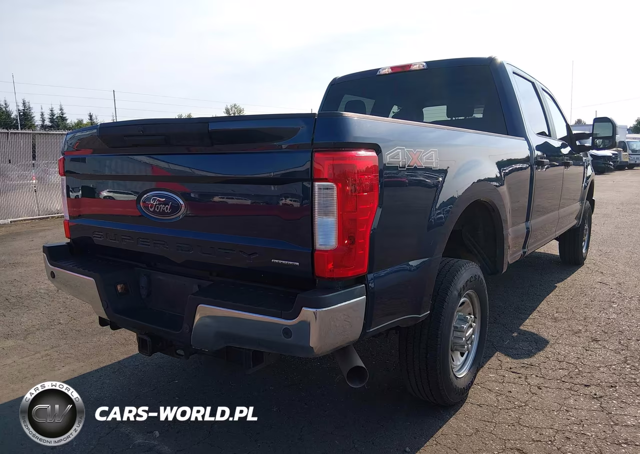 2018 Ford F-250 Xl VIN:1FT7W2B66JEC48719 - 4