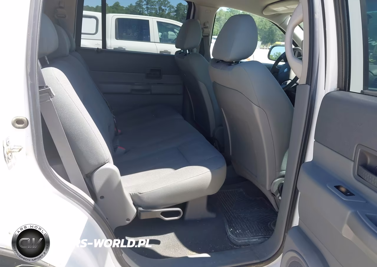 2006 Dodge Durango Sxt VIN:1D4HB38N46F190148 - 8