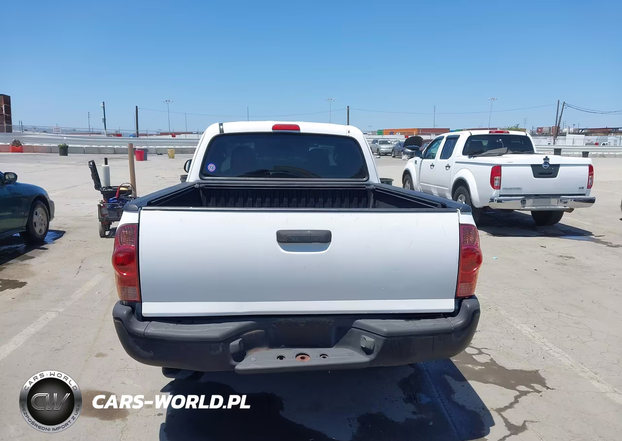 2015 Toyota Tacoma VIN:5TFTX4CN8FX054511 - 16