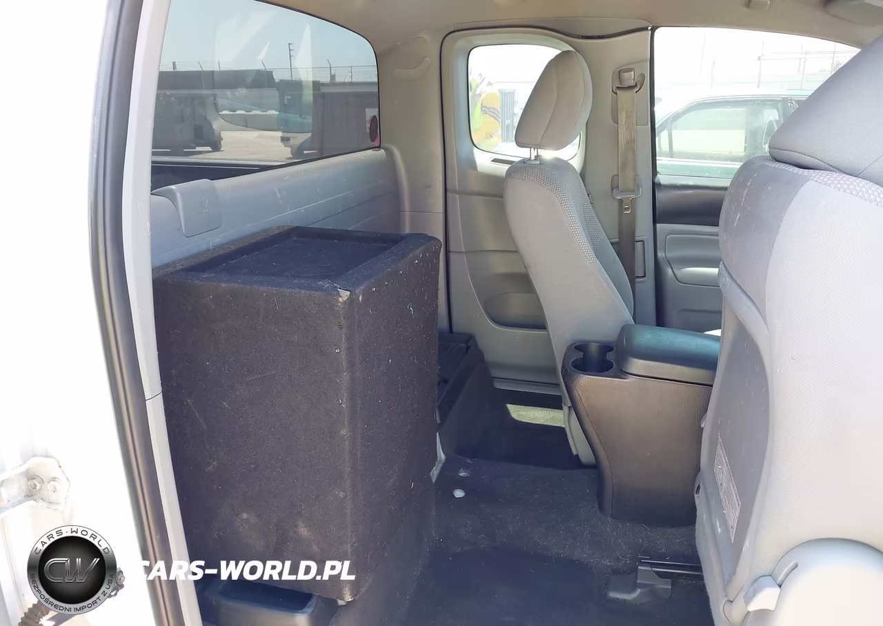 2015 Toyota Tacoma VIN:5TFTX4CN8FX054511 - 8