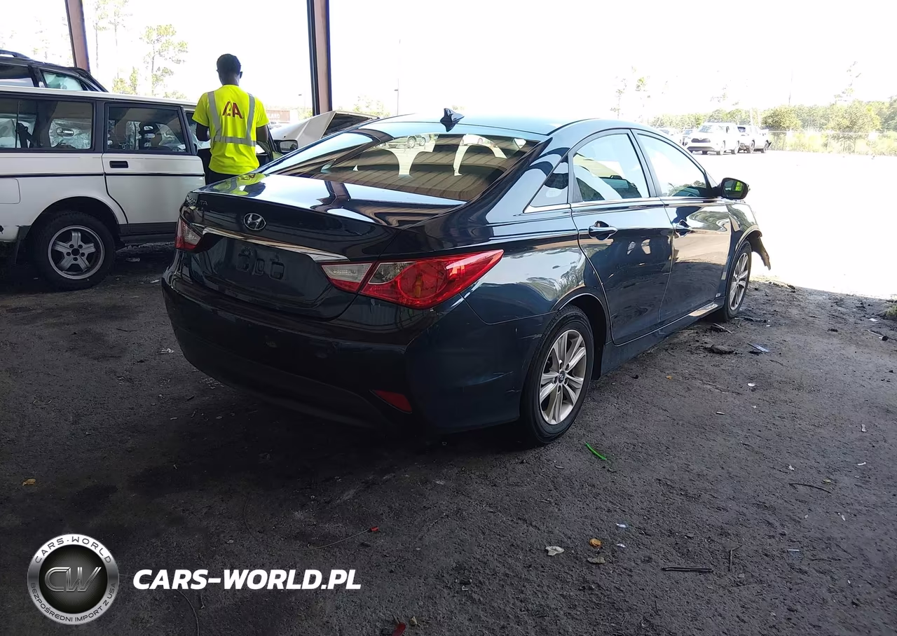 2014 Hyundai Sonata Gls VIN:5NPEB4AC5EH898959 - 4