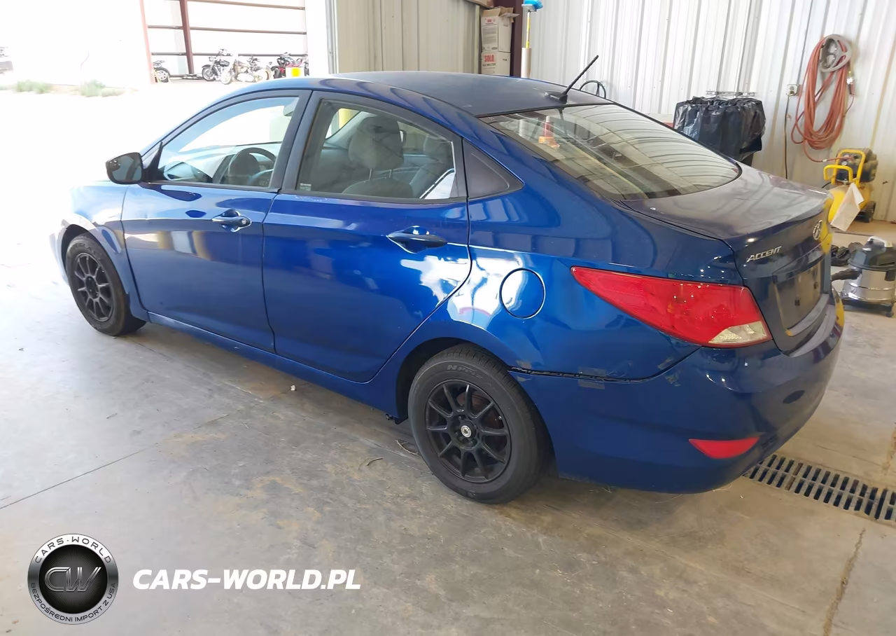 2015 Hyundai Accent Gls VIN:KMHCT4AE5FU887338 - 3