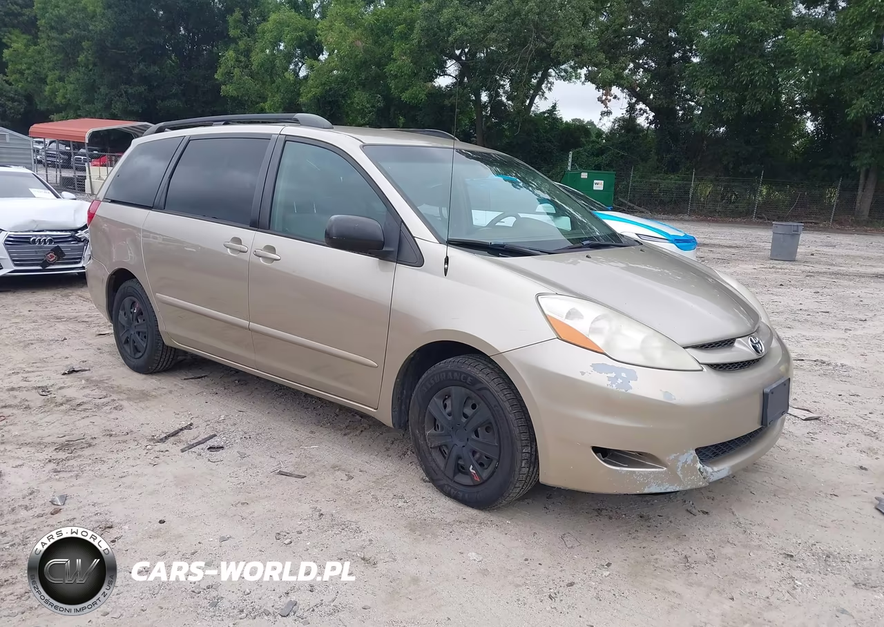 2008 Toyota Sienna Le – zdjęcie 1 z 11