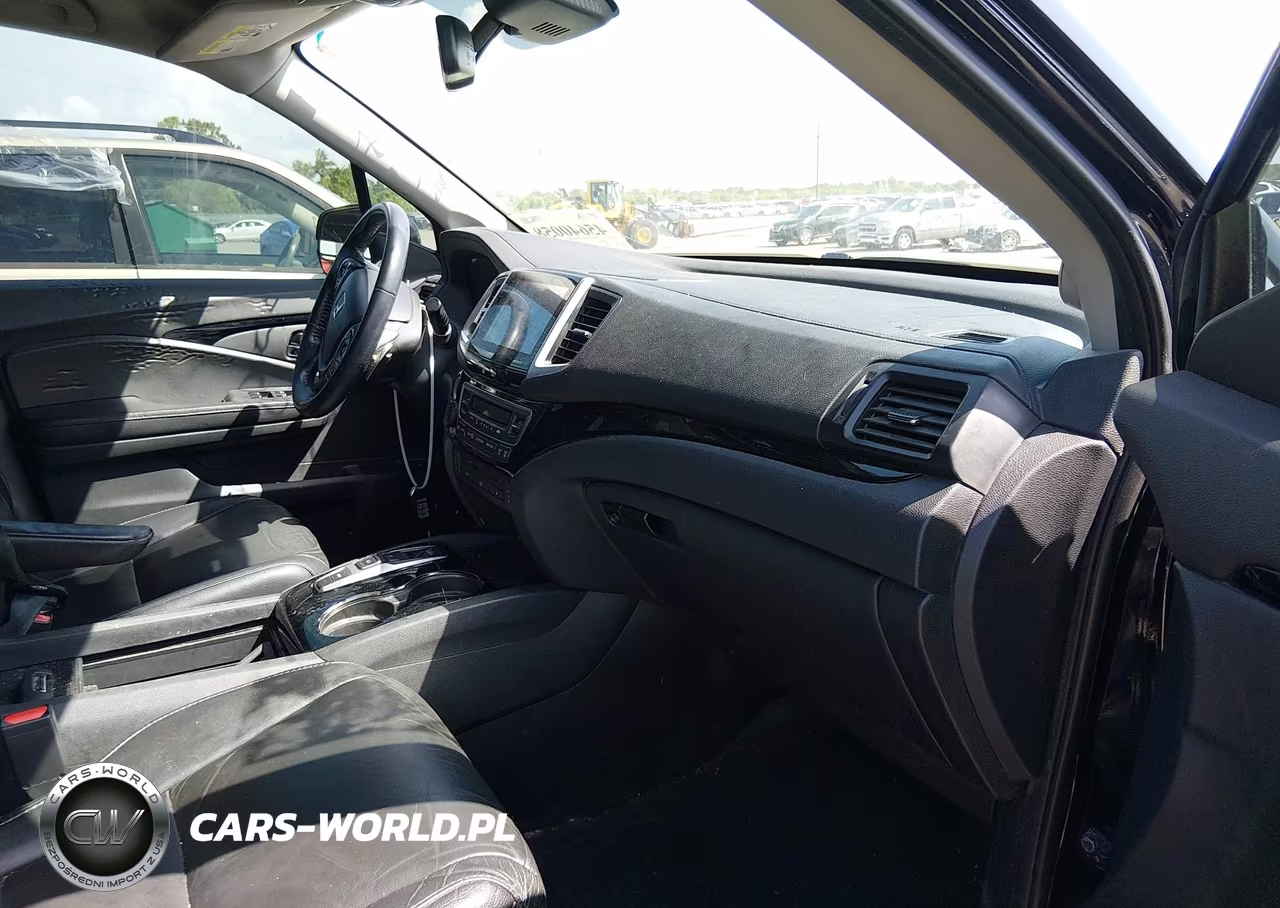 2017 Honda Pilot Touring VIN:5FNYF5H91HB037119 - 5