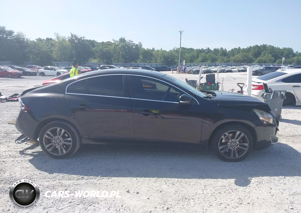 2013 Volvo S60 T5 VIN:YV1612FS0D2199891 - 13