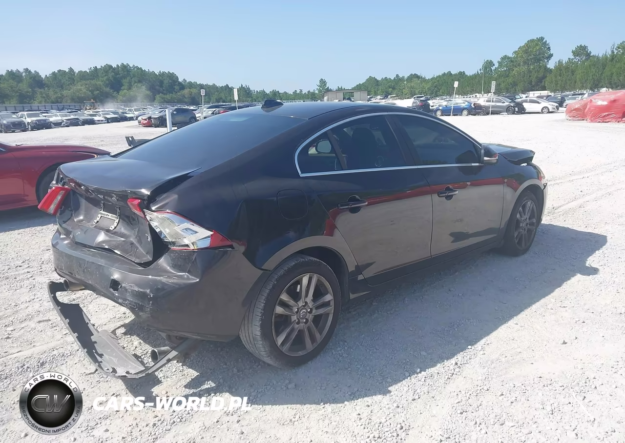 2013 Volvo S60 T5 VIN:YV1612FS0D2199891 - 4