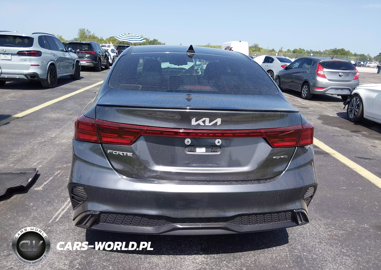 2023 Kia Forte Gt-Line VIN:3KPF54AD8PE639006 - 17