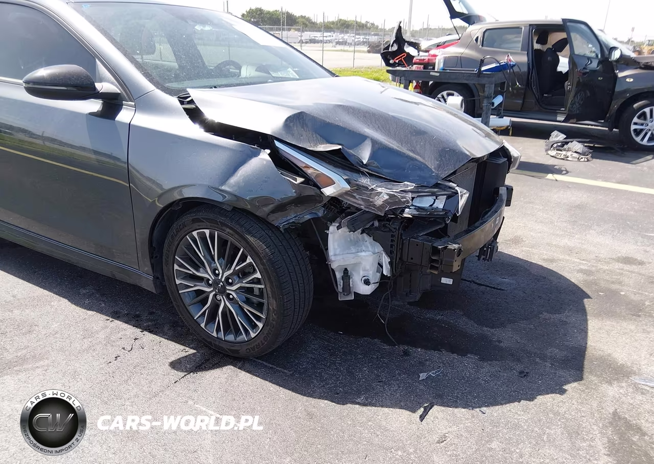 2023 Kia Forte Gt-Line VIN:3KPF54AD8PE639006 - 6