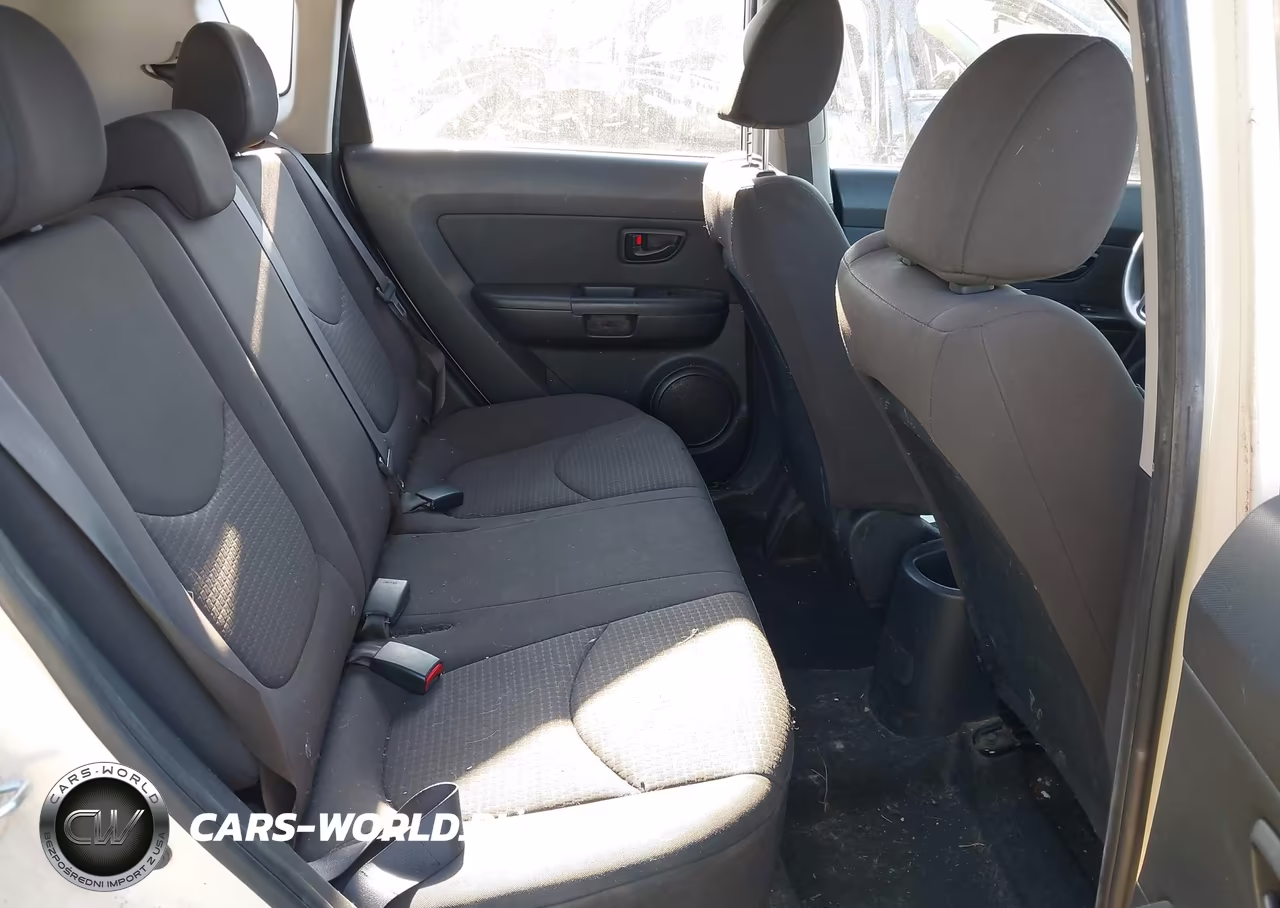 2013 Kia Soul VIN:KNDJT2A58D7512359 - 8