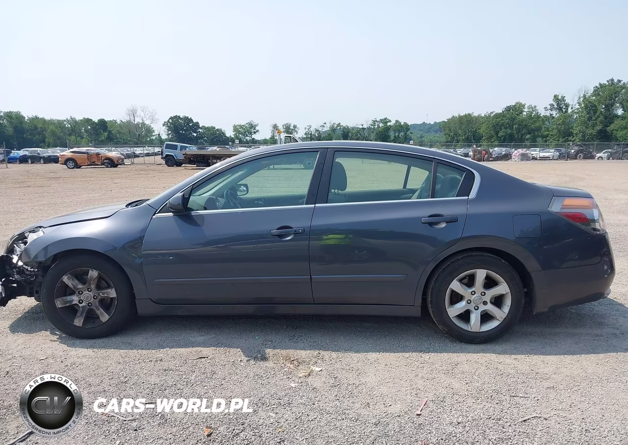2007 Nissan Altima 2.5 S VIN:1N4AL21EX7C180281 - 14