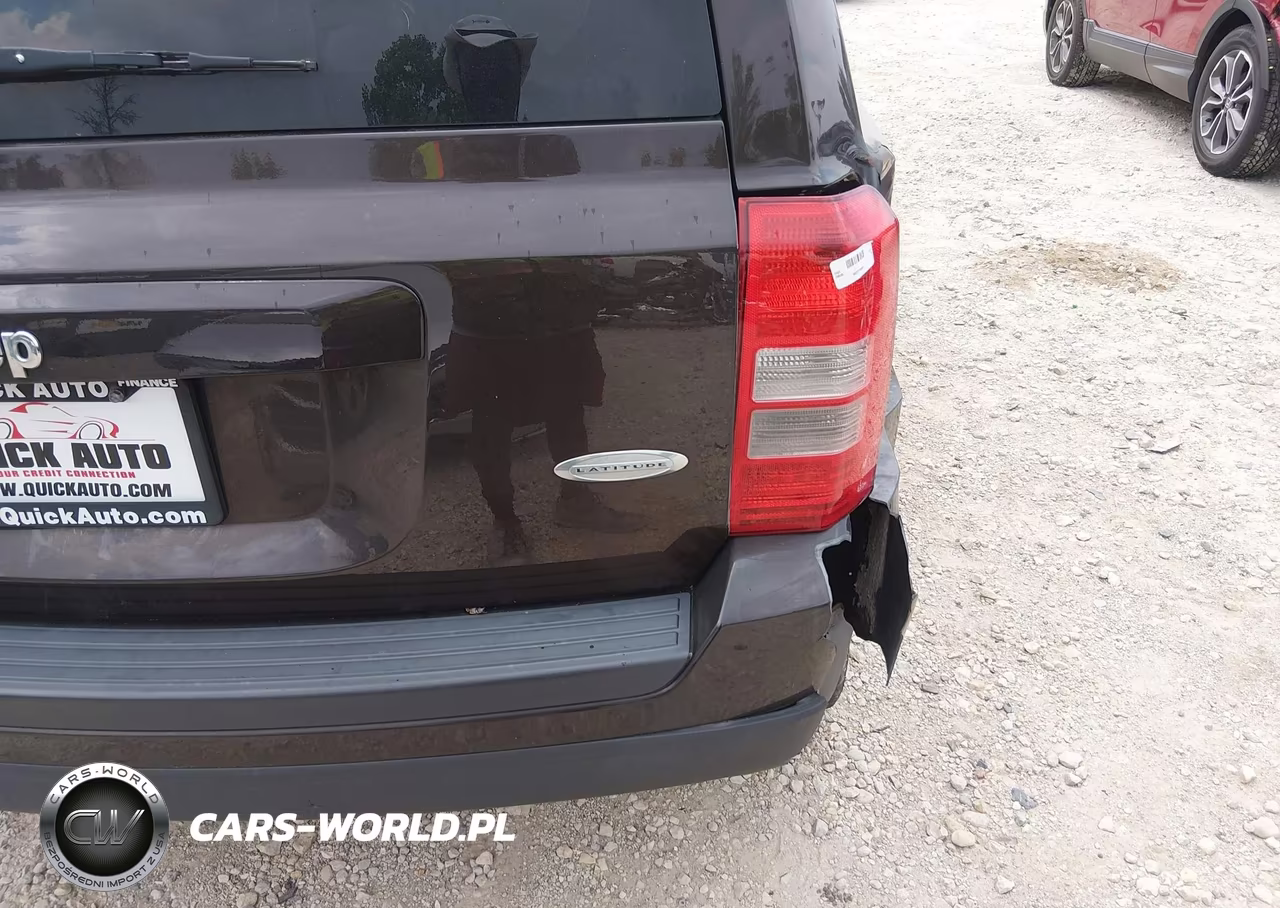 2014 Jeep Patriot Latitude VIN:1C4NJRFB0ED845849 - 14