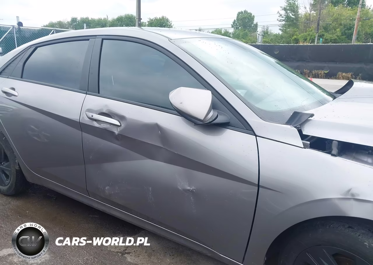 2023 Hyundai Elantra Sel VIN:KMHLM4AG6PU580230 - 17
