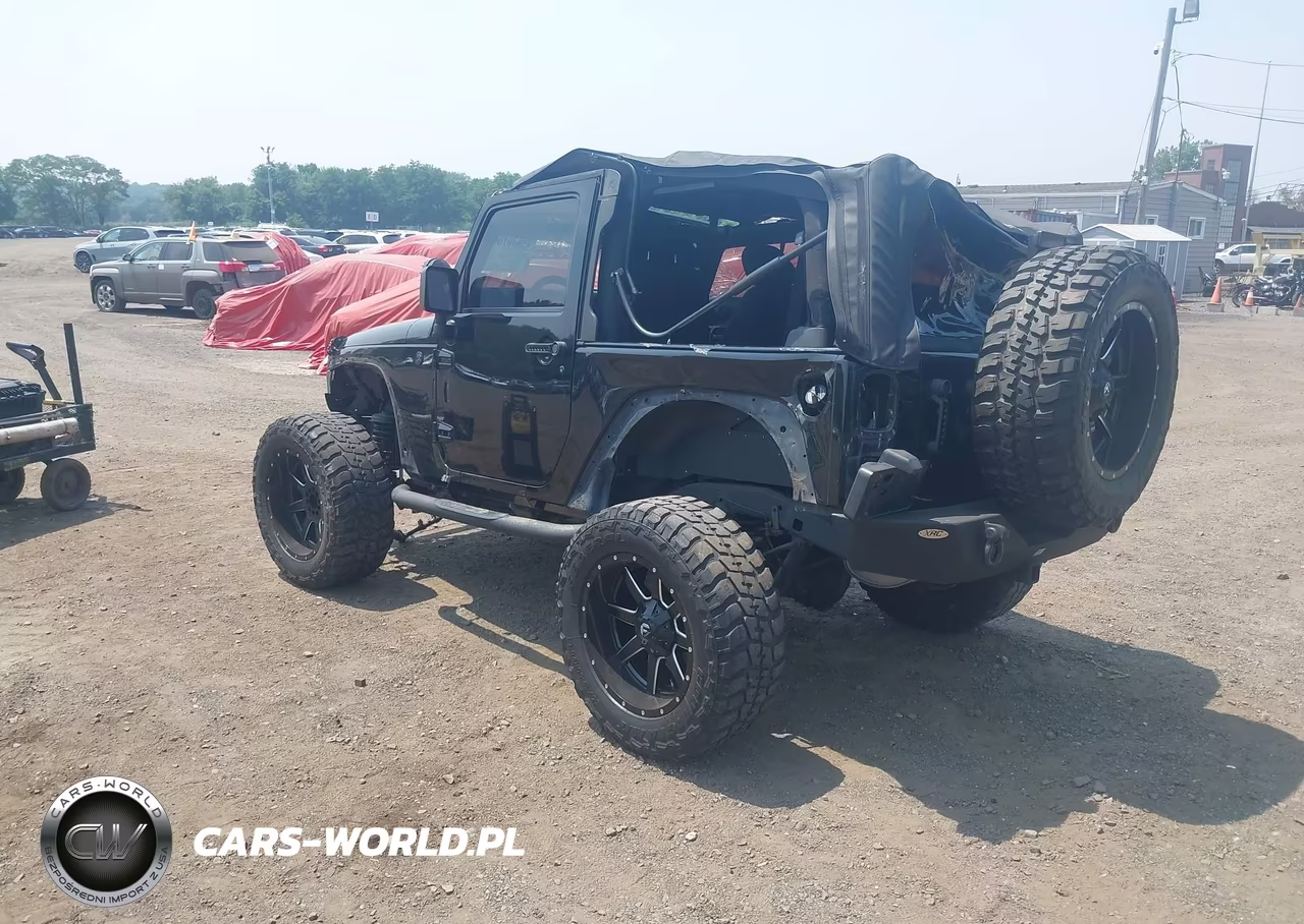 2015 Jeep Wrangler Sport VIN:1C4AJWAG0FL681834 - 3
