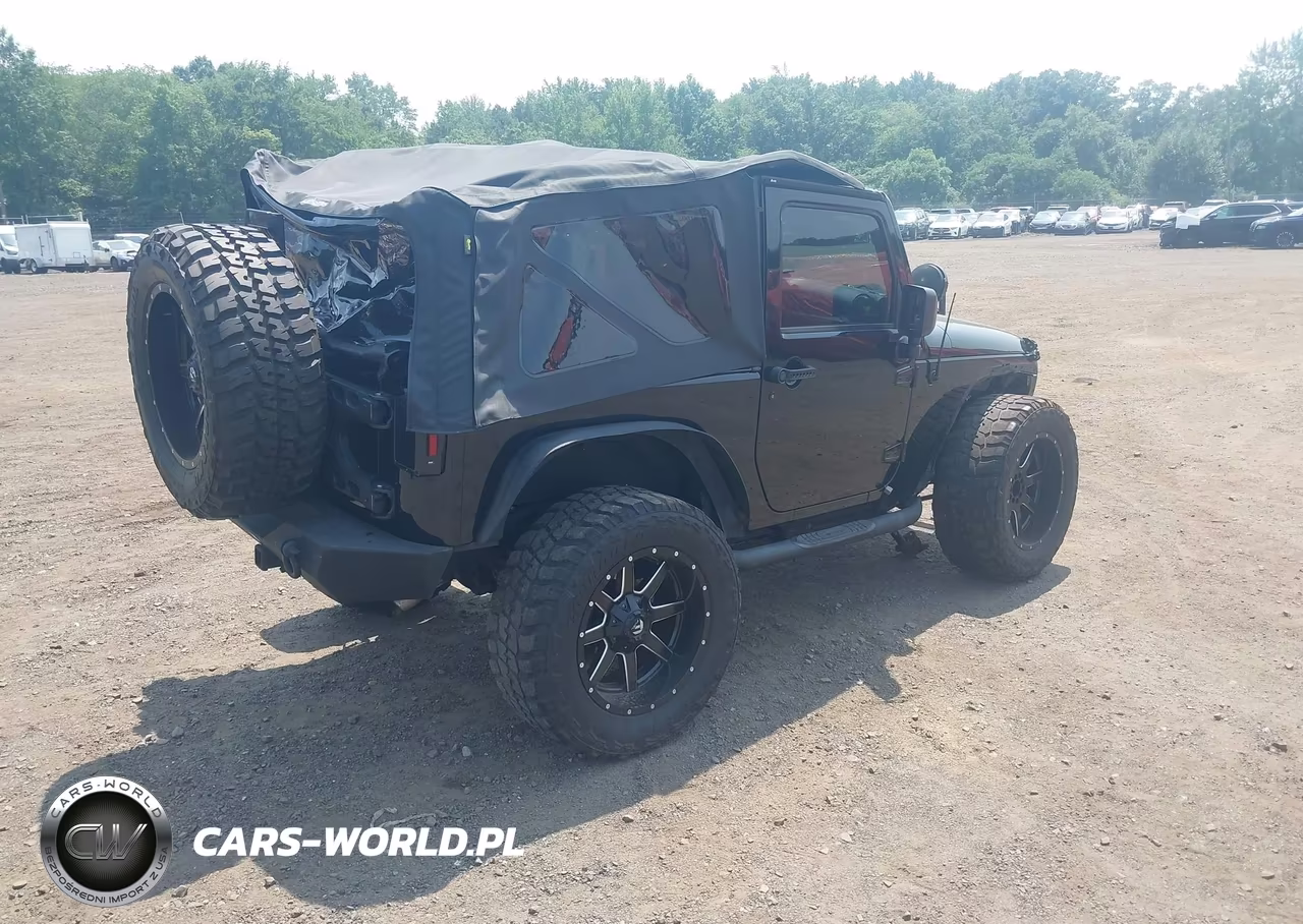 2015 Jeep Wrangler Sport VIN:1C4AJWAG0FL681834 - 4