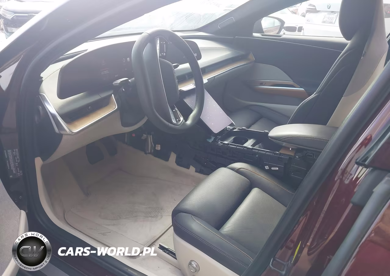 2023 Lucid Air Touring VIN:50EA1TEA6PA002792 - 5