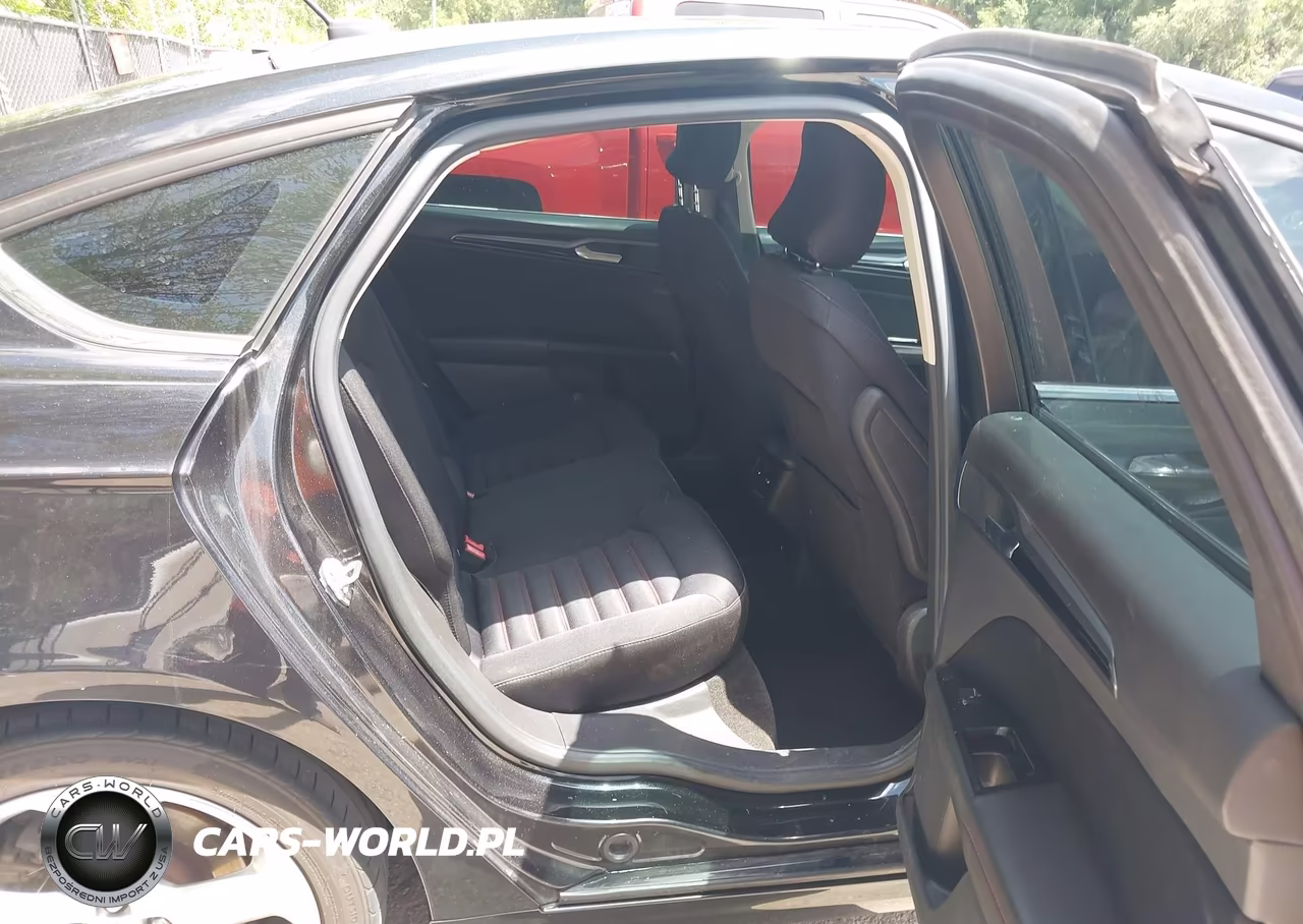 2015 Ford Fusion Se VIN:3FA6P0H70FR204643 - 8