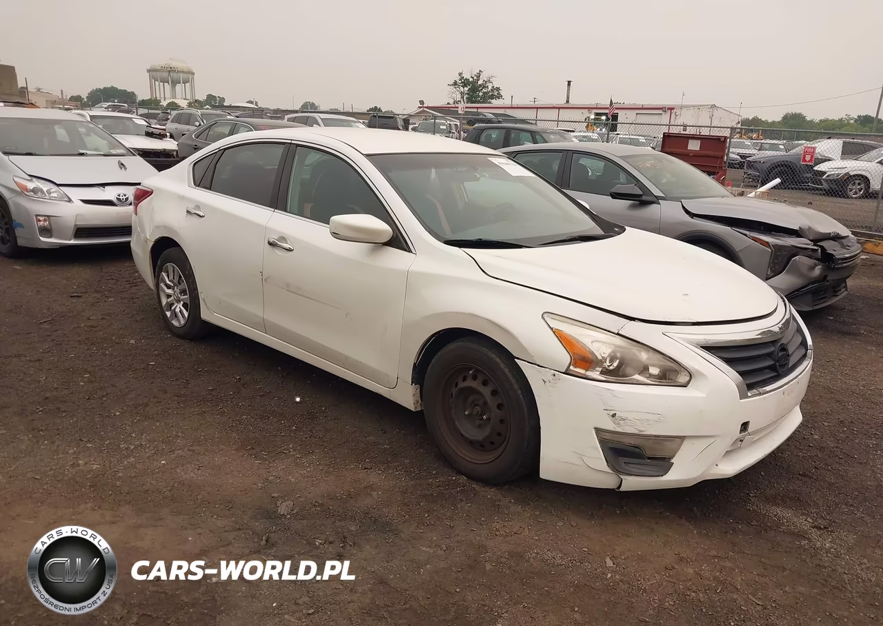 2013 Nissan Altima 2.5 S – zdjęcie 1 z 11