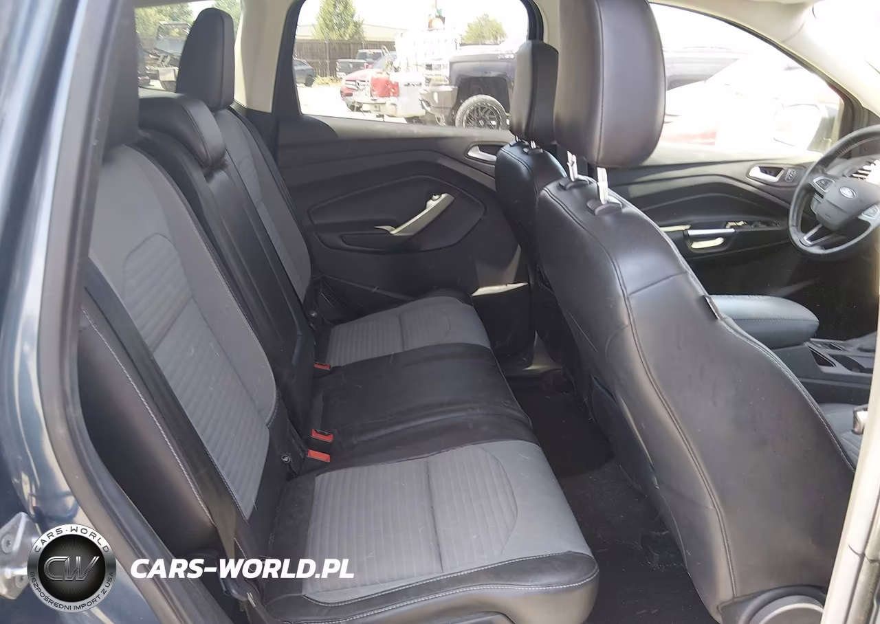 2018 Ford Escape Se VIN:1FMCU9GD8JUB83698 - 8