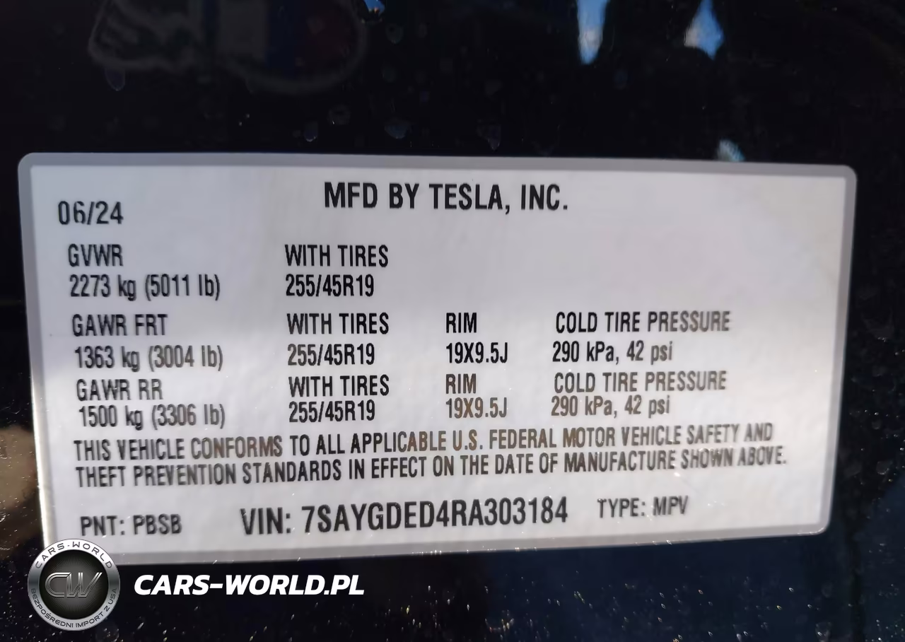 2024 Tesla Model Y Long Range Single Motor Rear-Wheel Drive-Rwd VIN:7SAYGDED4RA303184 - 9