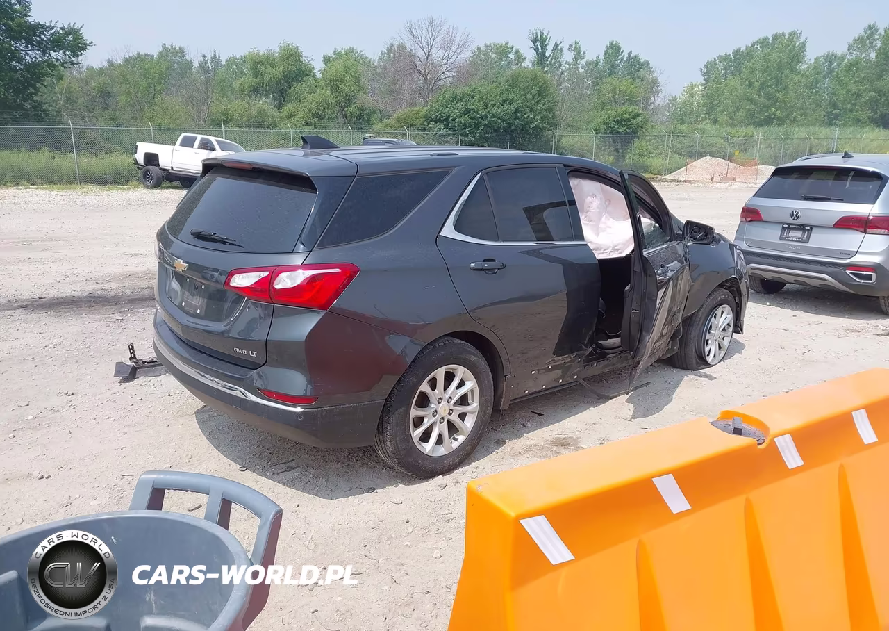 2018 Chevrolet Equinox Lt VIN:2GNAXSEVXJ6260938 - 4