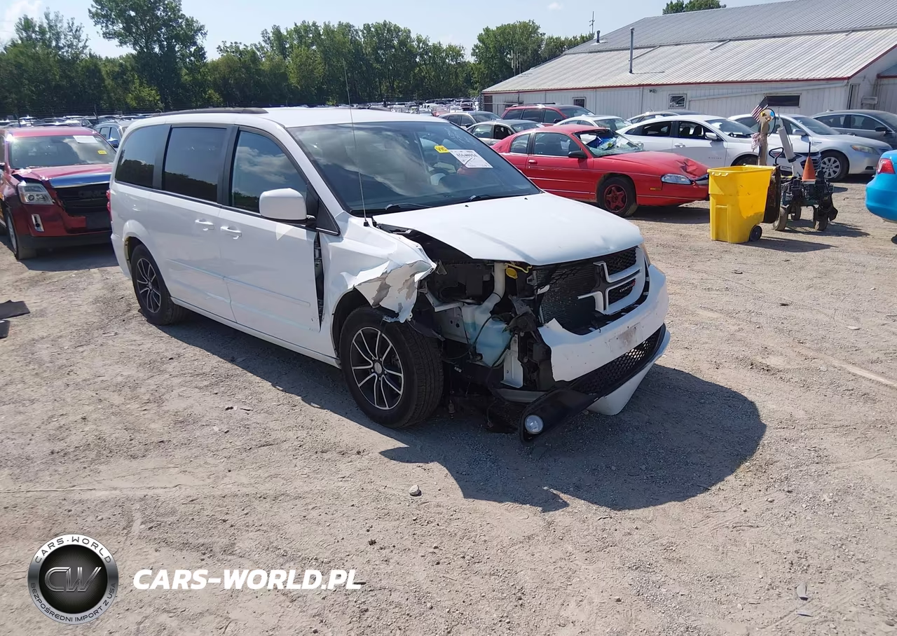 2015 Dodge Grand Caravan R-T – zdjęcie 1 z 17