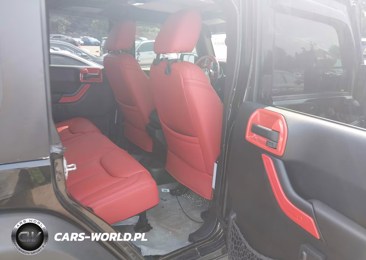 2016 Jeep Wrangler Unlimited Sport VIN:1C4BJWDG9GL131968 - 8