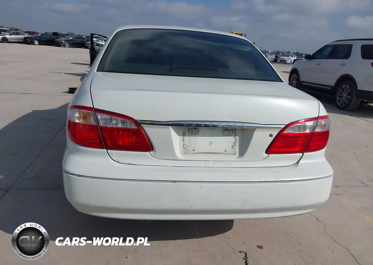 2000 Infiniti I30 Luxury-Touring VIN:JNKCA31A0YT107867 - 16