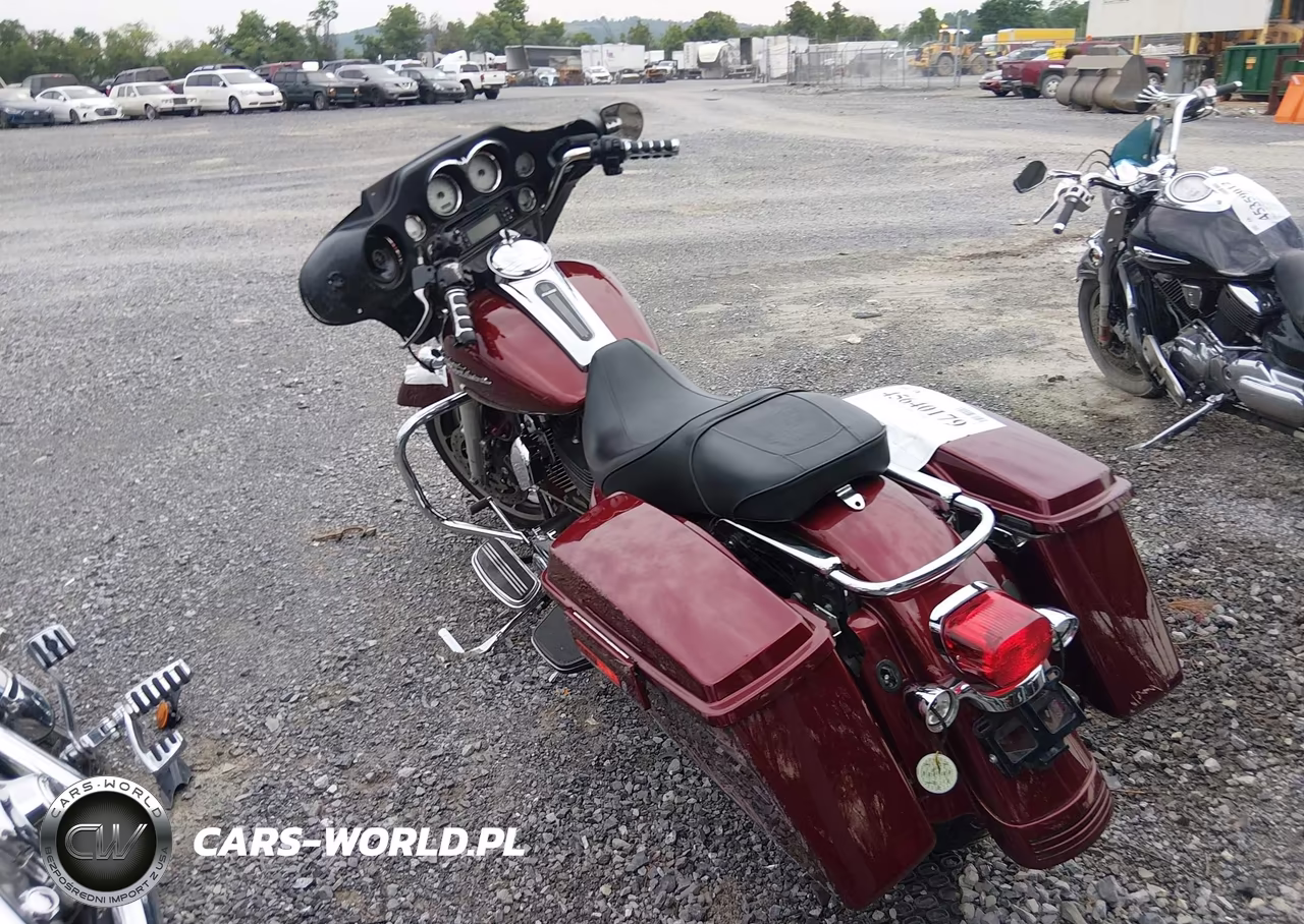 2008 Harley-Davidson Flhx VIN:1HD1KB4188Y689875 - 3