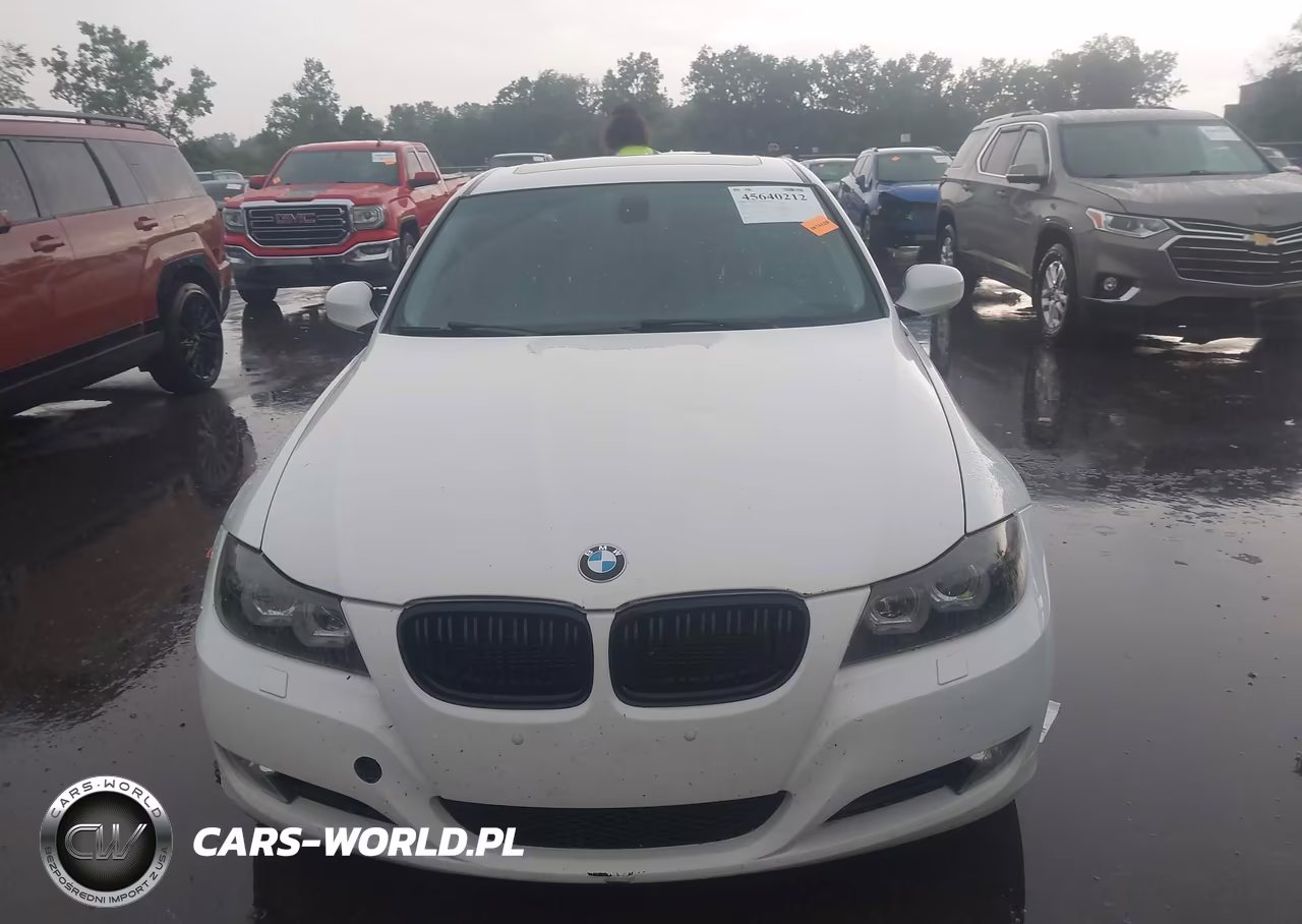 2011 BMW 328I xDrive VIN:WBAPK5C55BA994393 - 12