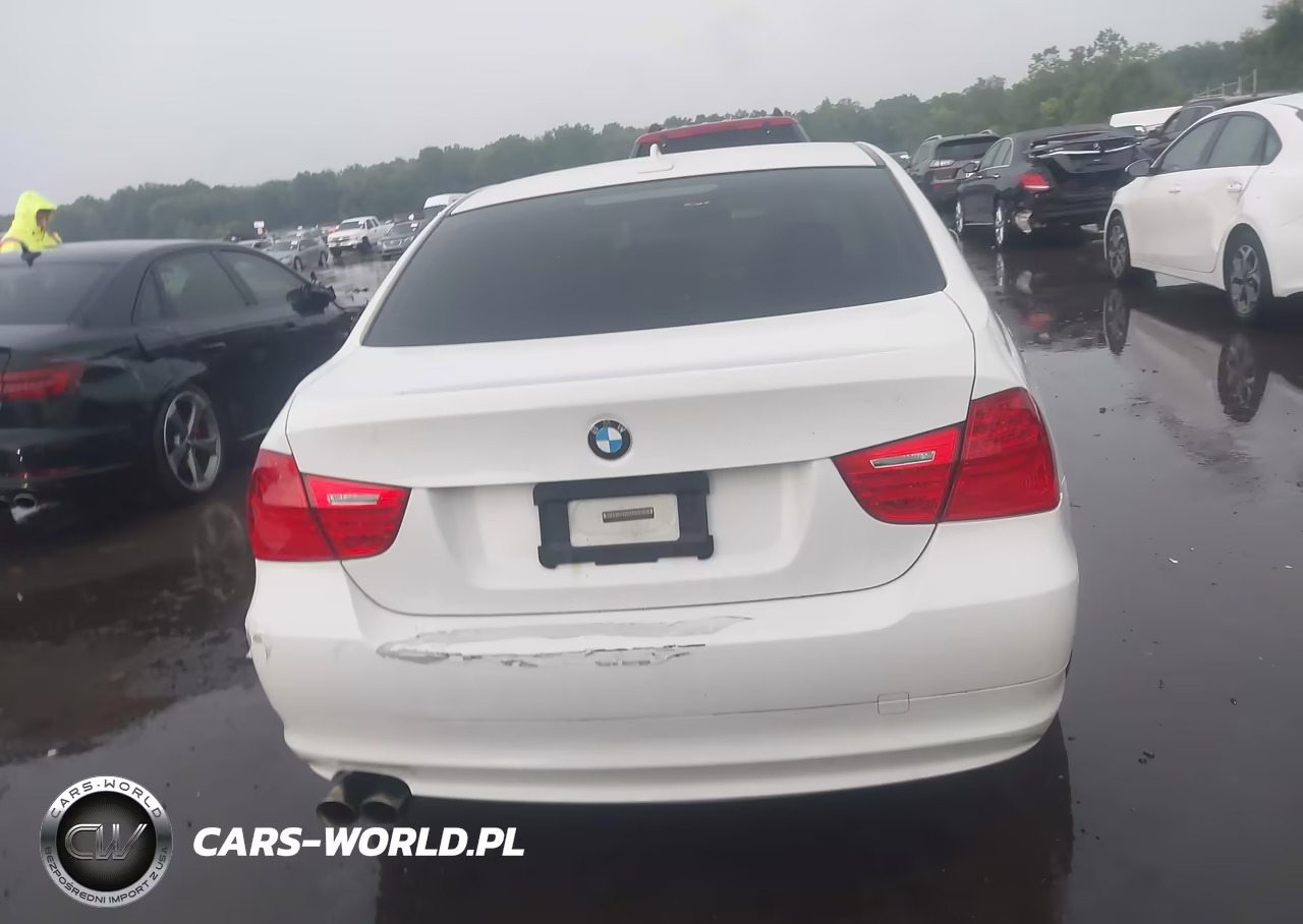 2011 BMW 328I xDrive VIN:WBAPK5C55BA994393 - 16
