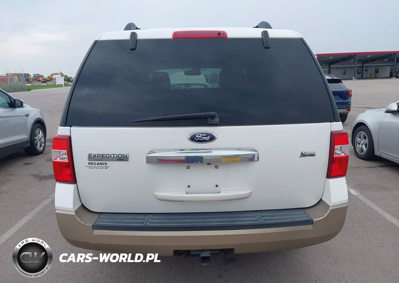 2014 Ford Expedition Xlt VIN:1FMJU1J55EEF56707 - 16